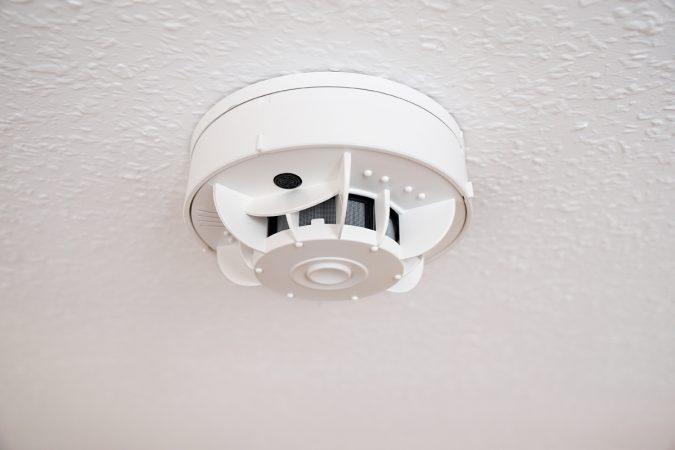 Do Hardwired Smoke Detectors Have Batteries Do Hardwired Smoke Detectors Have Batteries